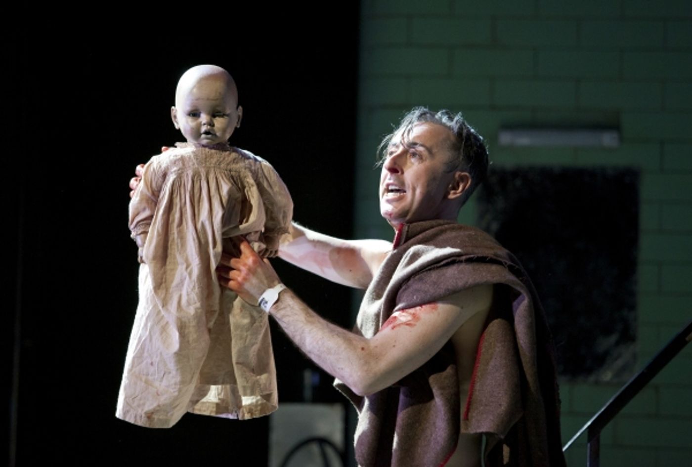 Photo Flash: Get a First Look at Alan Cumming in MACBETH on Broadway!  Image