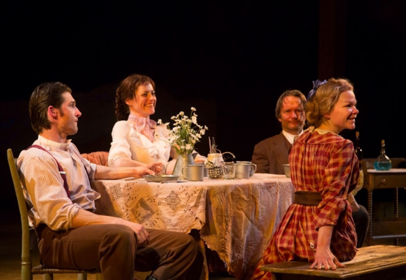 Photo Flash: First Look at Brenda Withers, James Knight and More in Hartford Stage's ABUNDANCE  Image