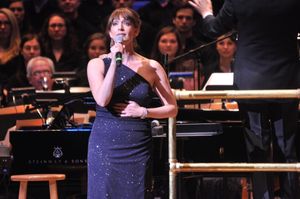 Julia Murney Photo