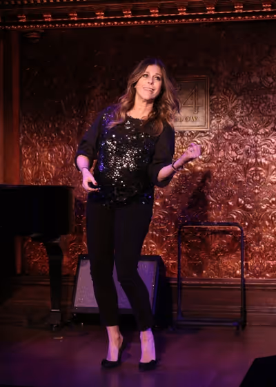Rita Wilson  Photo