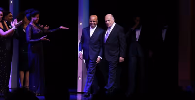 Cast ,Berry Gordy, Doug Morris, Charles Randolph-Wright & Kevin McCollum  Photo