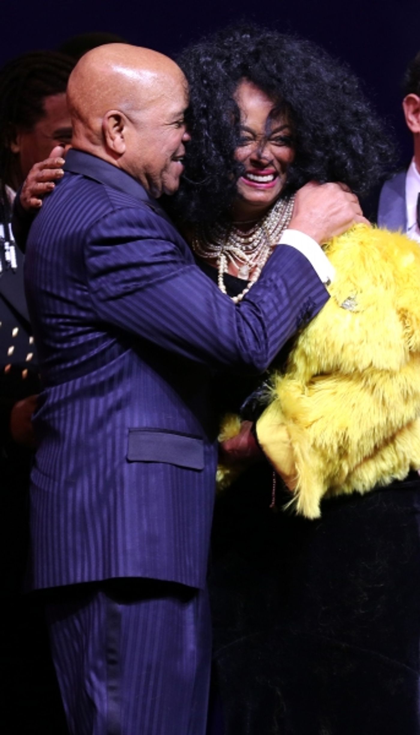Photo Coverage: Music Legends Join MOTOWN THE MUSICAL for Opening Night Curtain Call!  Image