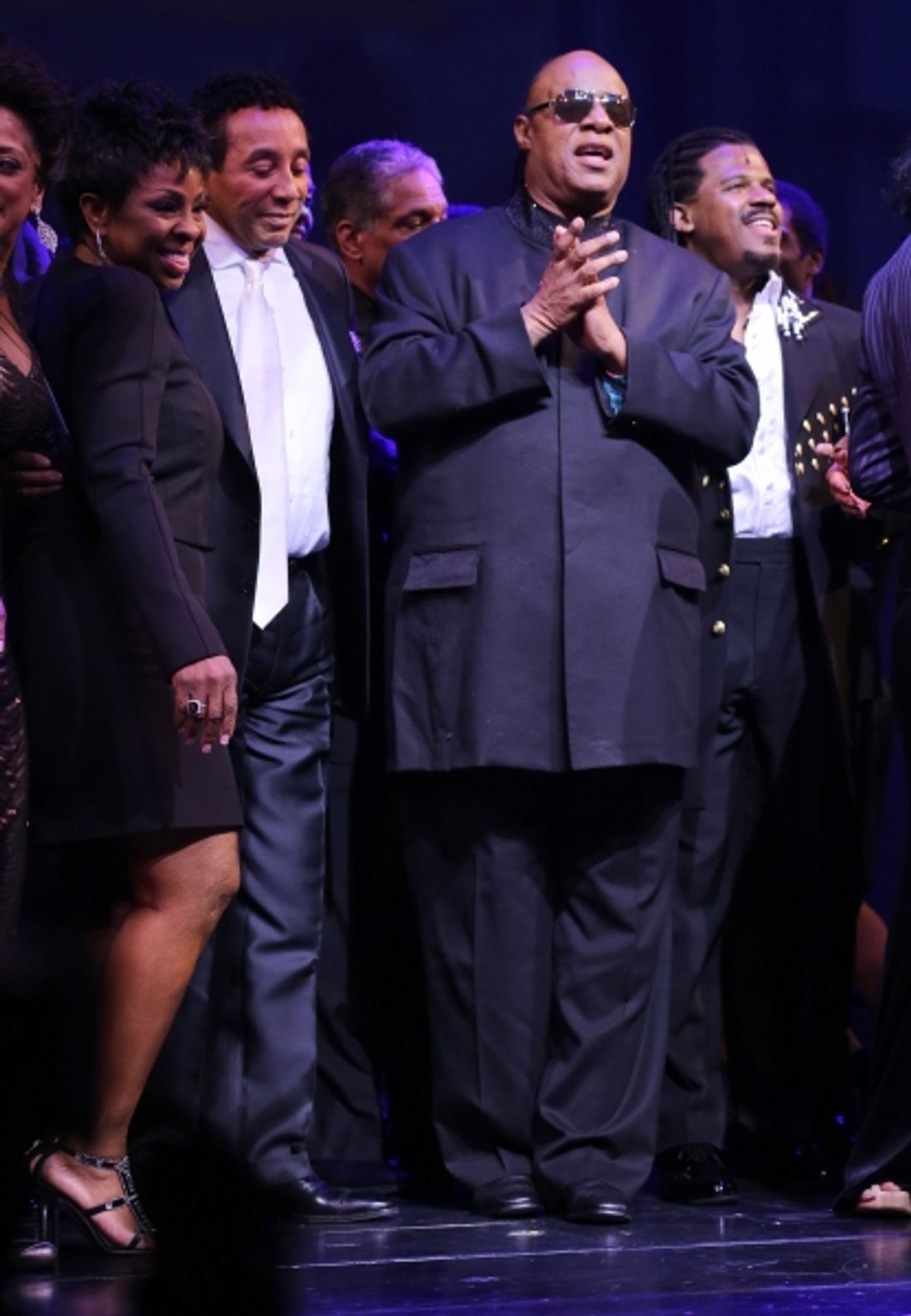 Photo Coverage: Music Legends Join MOTOWN THE MUSICAL for Opening Night Curtain Call!  Image