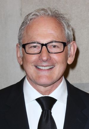 Victor Garber  Photo