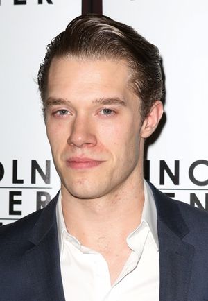 Matthew Goodrich @ BroadwayWorld Matthew Goodrich Photo