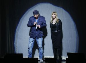 Maureen Van Zandt & Steven Van Zandt @ BroadwayWorld Maureen Van Zandt & Steven Van Zandt Photo