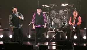 Felix Cavalierei, Gene Cornish and Eddie Brigati Photo