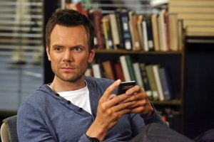 Joel McHale Photo