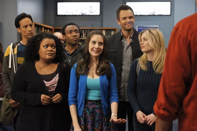 Danny Pudi, Yvette Nicole Brown, Donald Glover, Alison Brie, Joel McHale, Gillian Jac Photo
