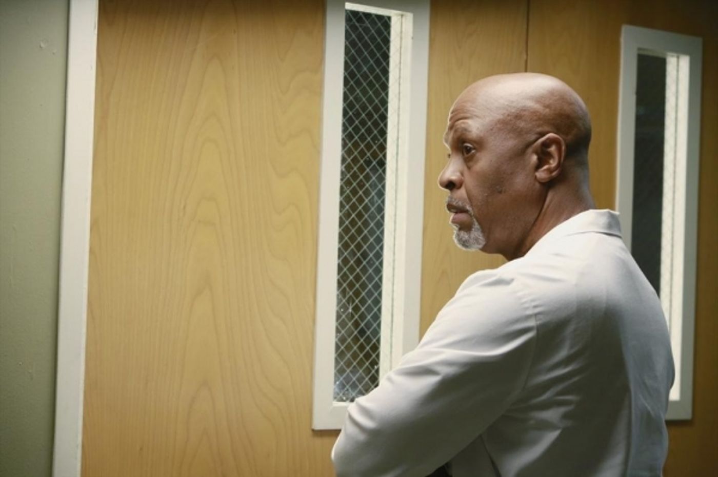 Photo Flash: GREY'S ANATOMY's 'Do You Believe in Magic,' Airing 5/2  Image