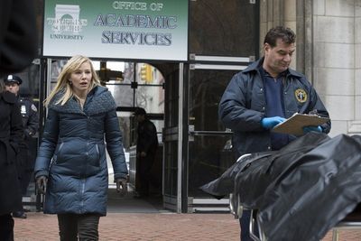 Kelli Giddish Photo