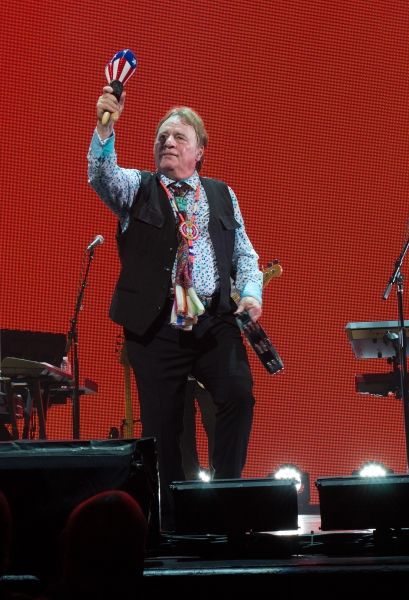 Photo Coverage: THE RASCALS Take First Official Broadway Bow! — photo 8 of 10