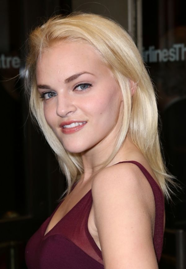 Madeline Brewer  Photo