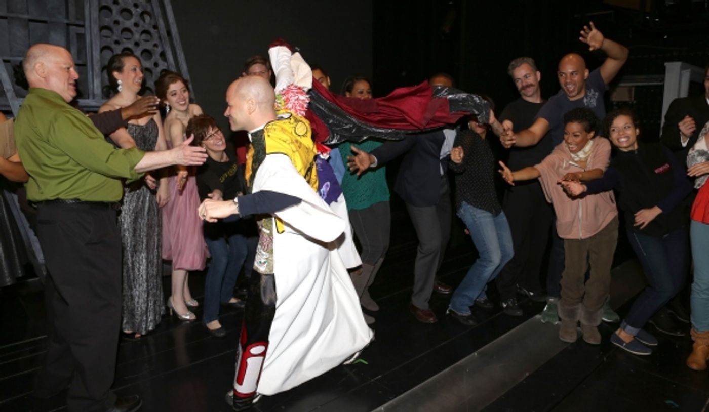 Photo Coverage: Inside MOTOWN's Gypsy Robe Ceremony  Image