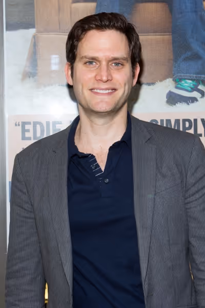 Steven Pasquale Photo