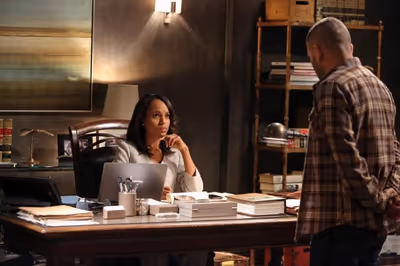 Kerry Washington, Guillermo Diaz Photo