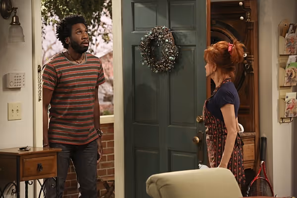 Swoosie Kurtz, Nyambi Nyambi Photo