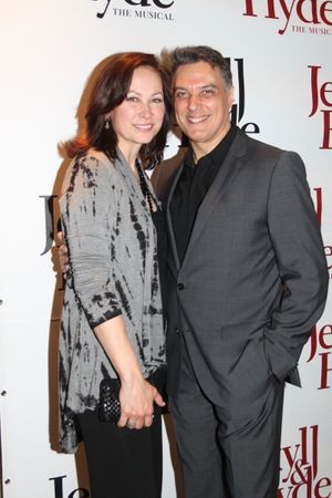 Linda Eder and Robert Cuccioli @ BroadwayWorld Linda Eder and Robert Cuccioli Photo