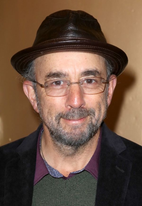 Richard Schiff Photo
