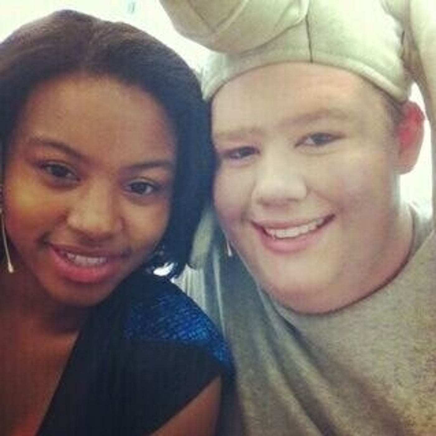 Photo Flash: Saturday Intermission Pics, April 20, Part 2 - NEWSIES, ONCE Send More Love to Boston & First SIP from Paper Mill's 'MODERN MILLIE'!  Image