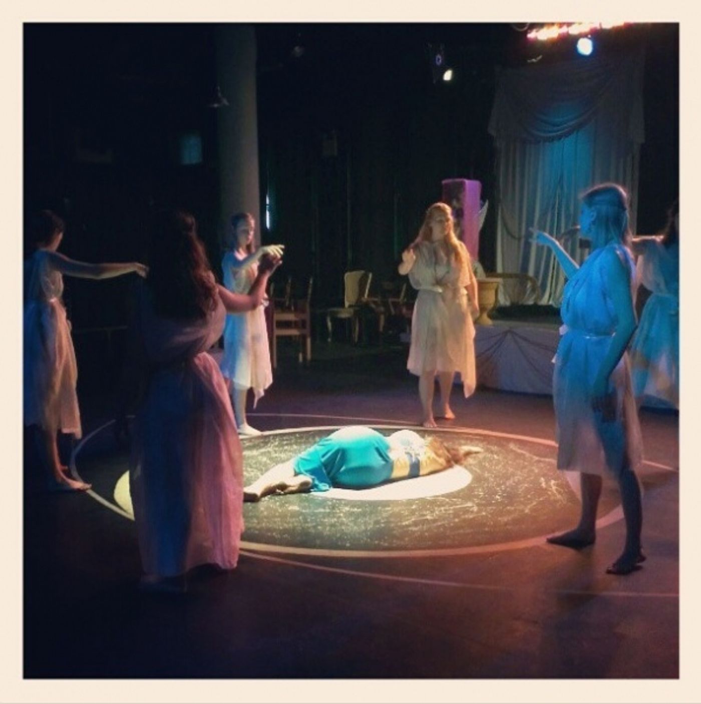 Photo Flash: Saturday Intermission Pics, April 20, Part 2 - NEWSIES, ONCE Send More Love to Boston & First SIP from Paper Mill's 'MODERN MILLIE'!  Image