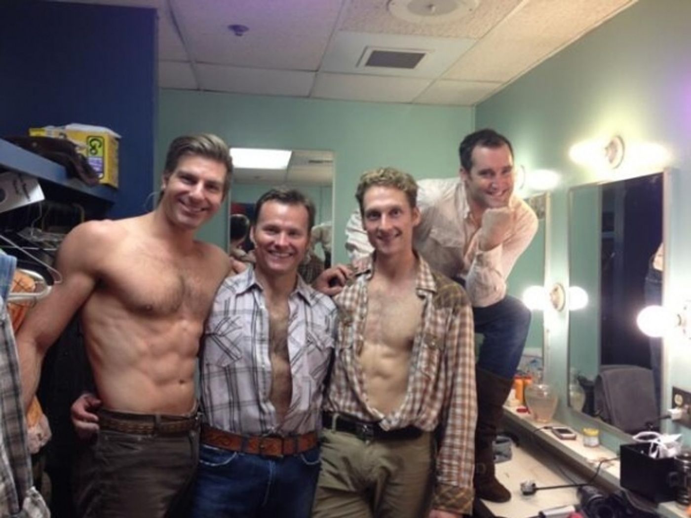 Photo Flash: Saturday Intermission Pics, April 20, Part 2 - NEWSIES, ONCE Send More Love to Boston & First SIP from Paper Mill's 'MODERN MILLIE'!  Image