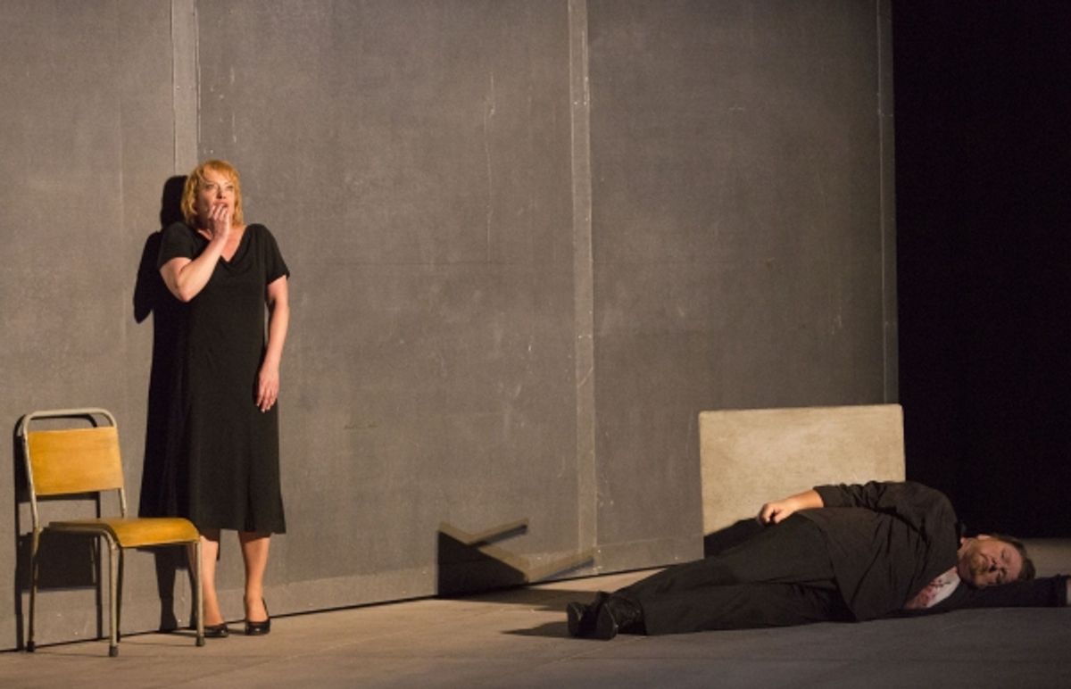 Nina Stemme as Isolde and Ben Heppner as Tristan in Houston Grand Opera's TRISTAN AND ISOLDE. at 