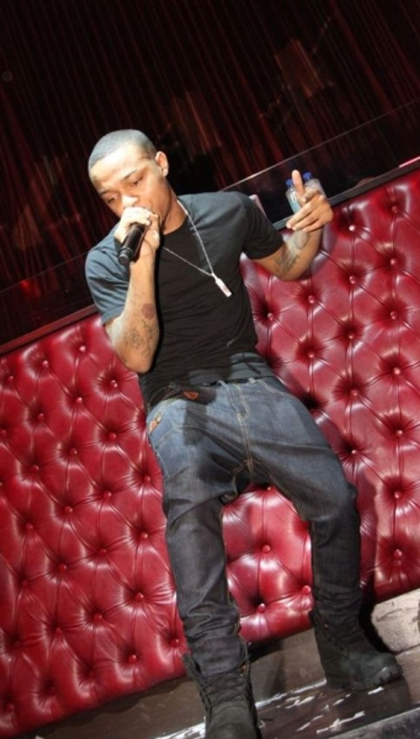 Photo Flash: Bow Wow Performs at LAX Nightclub Photo Flash: Bow Wow Performs at LAX Nightclub Image