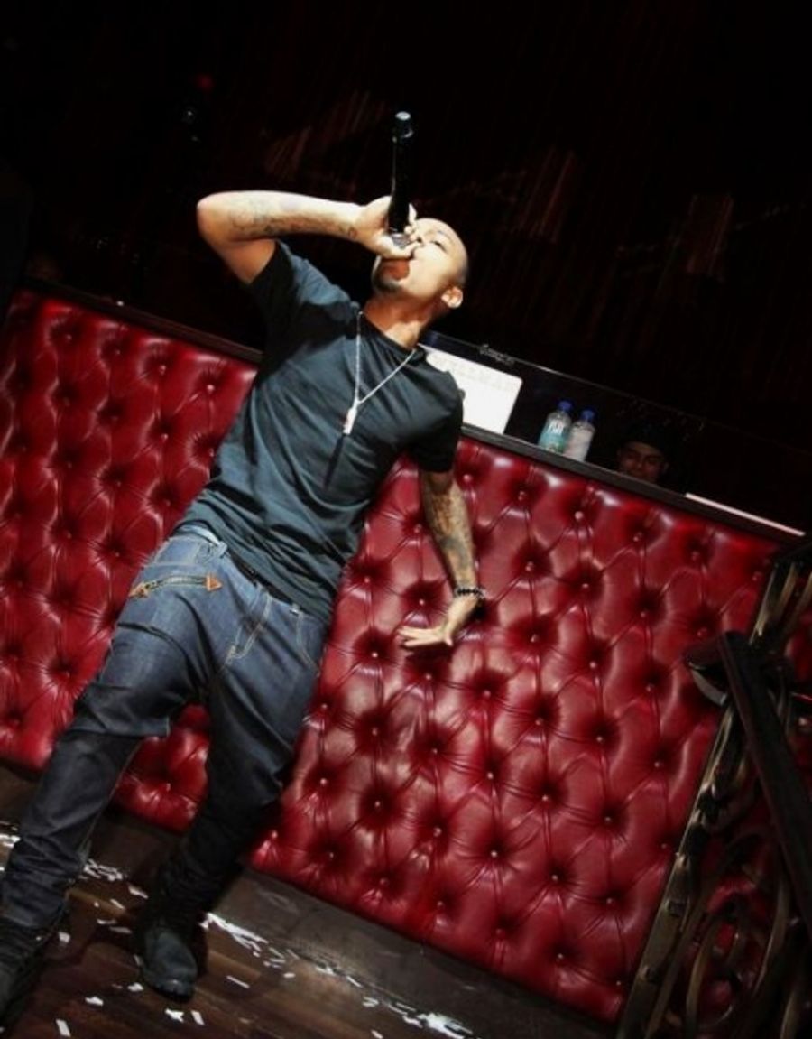 Photo Flash: Bow Wow Performs at LAX Nightclub Image