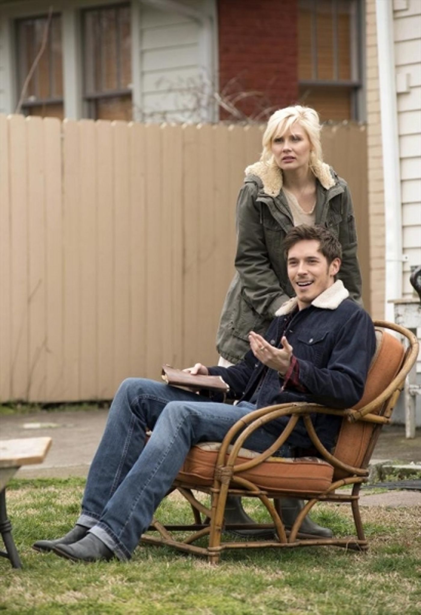 Photo Flash: NASHVILLE's 'Take These Chains from My Heart,' Airing 5/1  Image