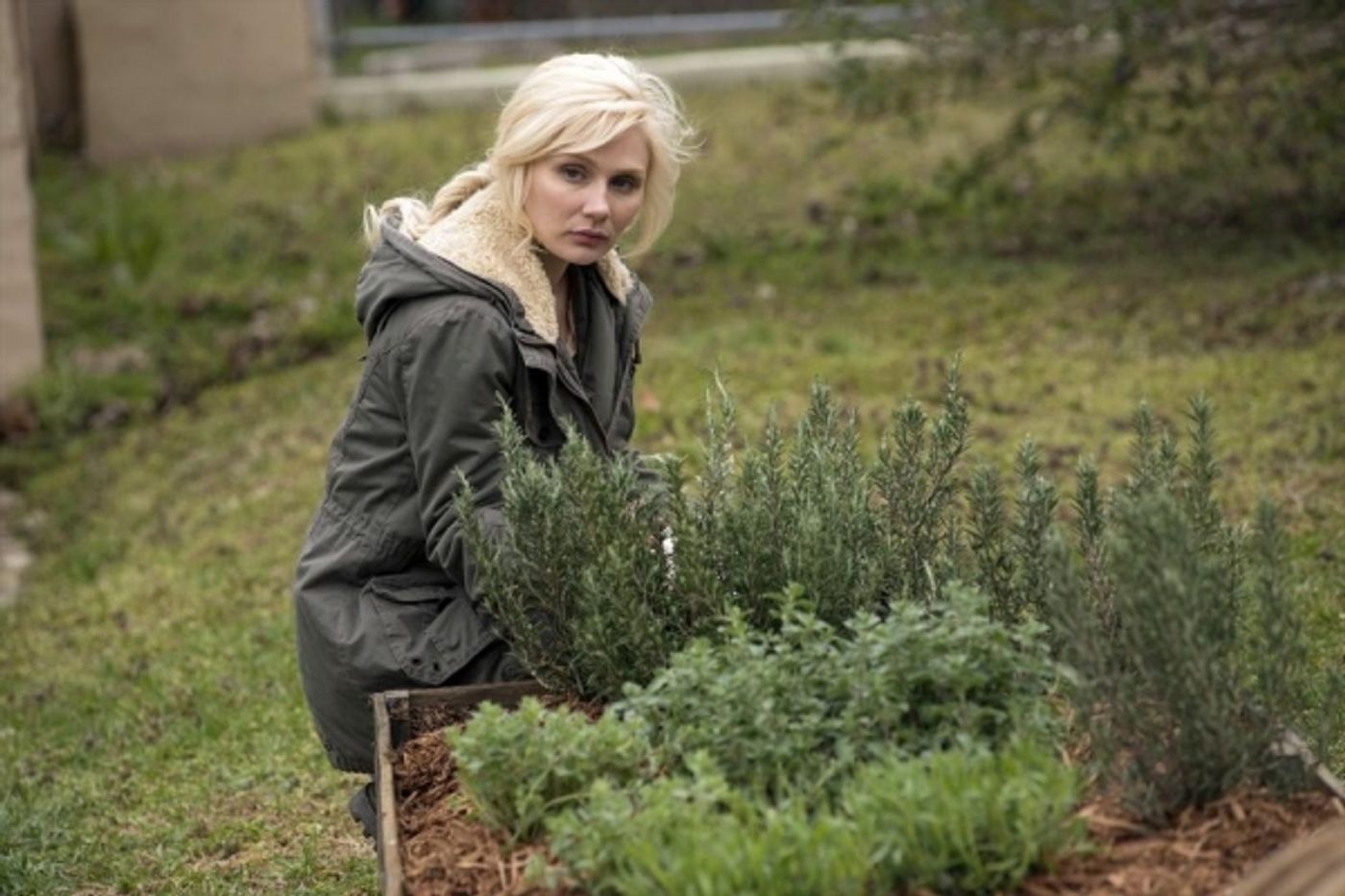 Photo Flash: NASHVILLE's 'Take These Chains from My Heart,' Airing 5/1  Image