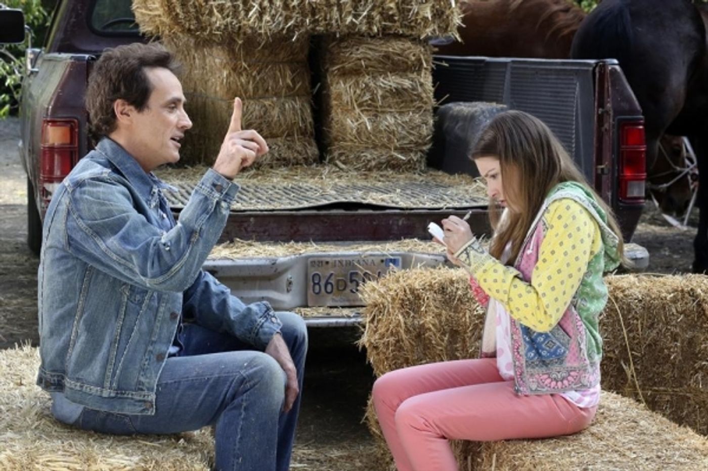 Photo Flash: THE MIDDLE's 'Hallelujah Hoedown,' Airing 5/8  Image