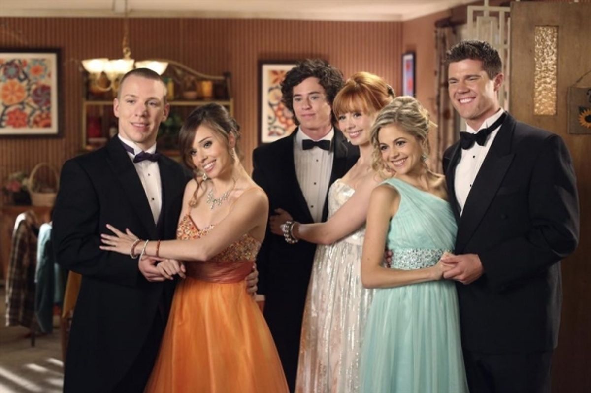 JOHN GAMMON, NATALIE LANDER, Charlie McDermott, GALADRIEL STINEMAN, Brittany Ross, BEAU WIRICK at 