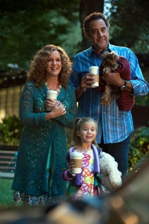 Elizabeth Perkins, RACHEL EGGLESTON, Brad Garrett Photo