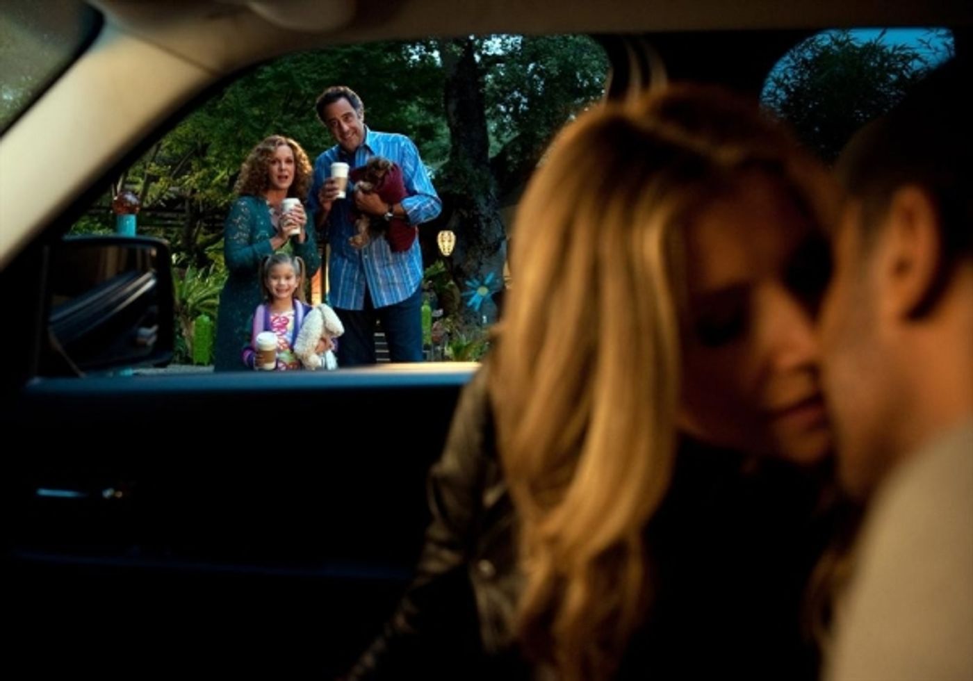 Photo Flash: HOW TO LIVE WITH YOUR PARENTS's 'How To Fix Up Your Ex,' Airing 5/8  Image