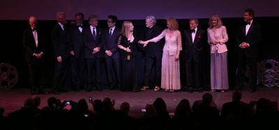 Alan Bergman, Bill Clinton,  George Segal, Michael Douglas, Ben Stiller, Barbra Strei Photo