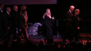 George Segal, Michael Douglas, Kris Kristofferson, Ben Stiller, Amy Irving, Barbra St Photo