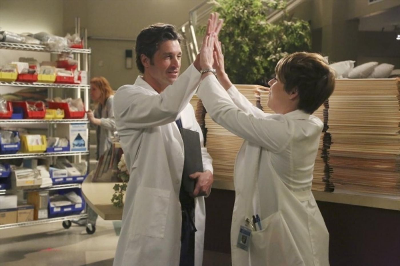 Photo Flash: GREY'S ANATOMY's 'Readiness is All,' Airing 5/9  Image
