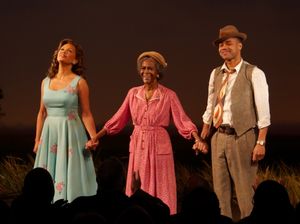 Vanessa Williams, Cicely Tyson and Cuba Gooding Jr. @ BroadwayWorld Vanessa Williams, Cicely Tyson and Cuba Gooding Jr. Photo