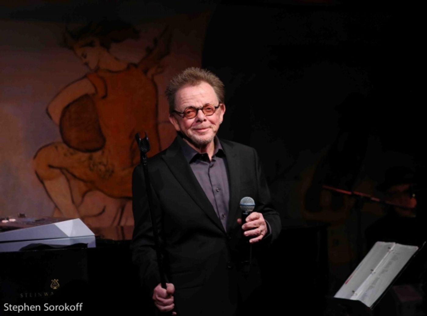 Photo Coverage: Paul Williams Opens at Cafe Carlyle  Image