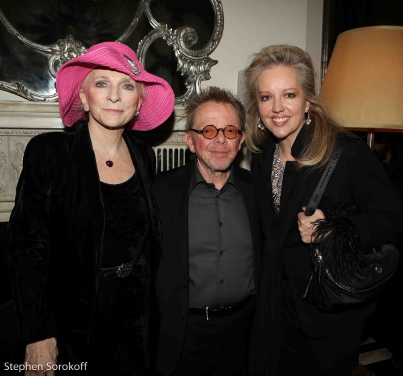 Photo Coverage: Paul Williams Opens at Cafe Carlyle  Image