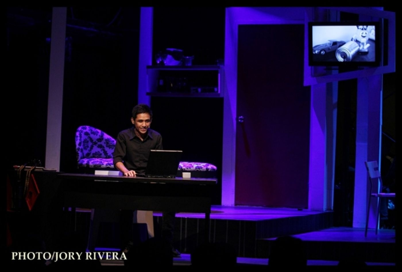 Photo Coverage: SA WAKAS, A New Rock Musical Photo Coverage: SA WAKAS, A New Rock Musical Image