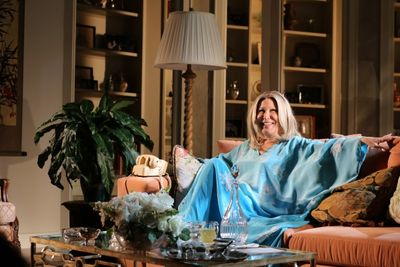 Bette Midler Photo