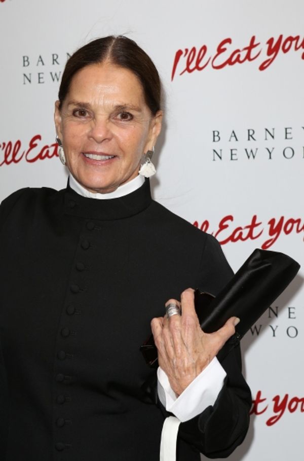 Ali MacGraw Photo