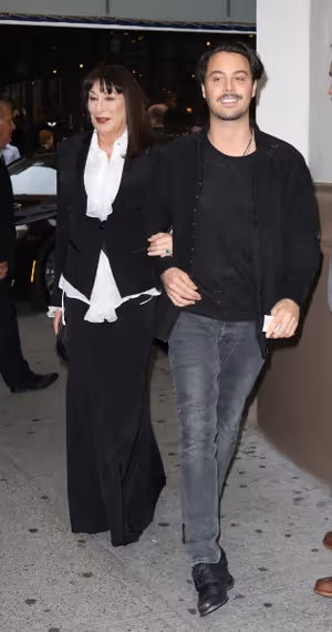 Anjelica Huston & Jack Huston  Photo