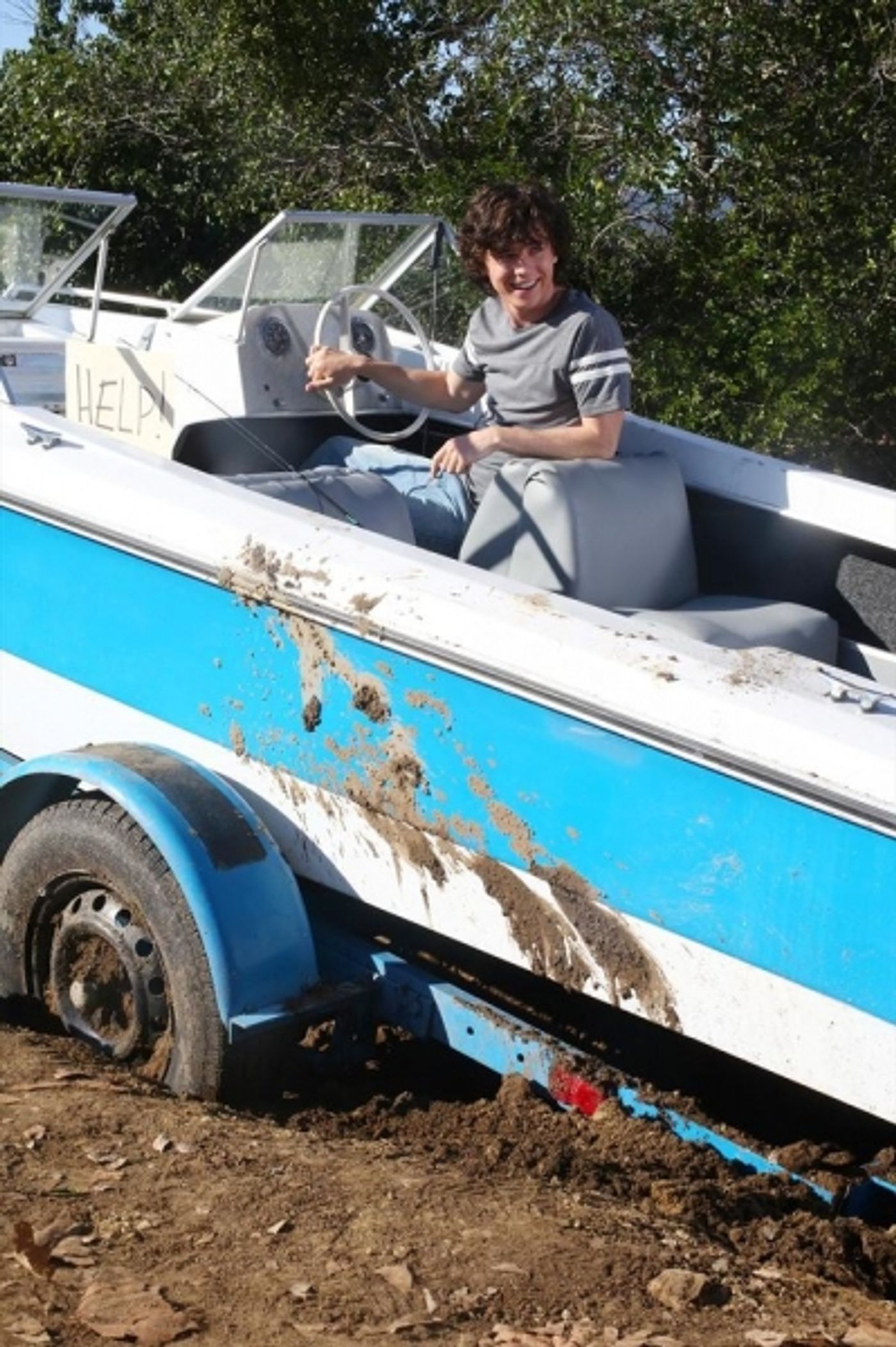 Photo Flash: THE MIDDLE's 'The Ditch,' Airing 5/15  Image
