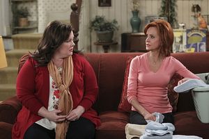 Melissa McCarthy, Swoosie Kurtz @ BroadwayWorld Melissa McCarthy, Swoosie Kurtz Photo