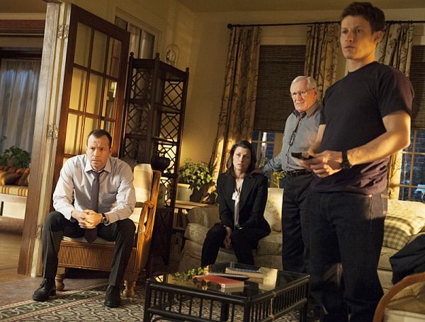 Donnie Wahlberg, Bridget Moynahan, Len Cariou, Will Estes Photo