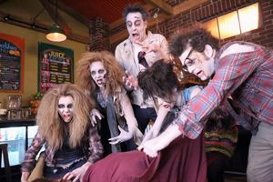 Sarah Chalke, Elizabeth Perkins, Brad Garrett, STEPHANIE HUNT, JOE WENGERT Photo