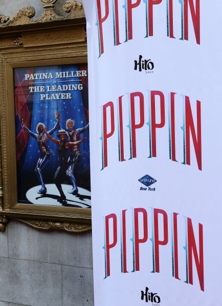 Photo Coverage: From Ben Vereen to Ricky Martin, It's the Opening Night Red Carpet for PIPPIN! — photo 5 of 52